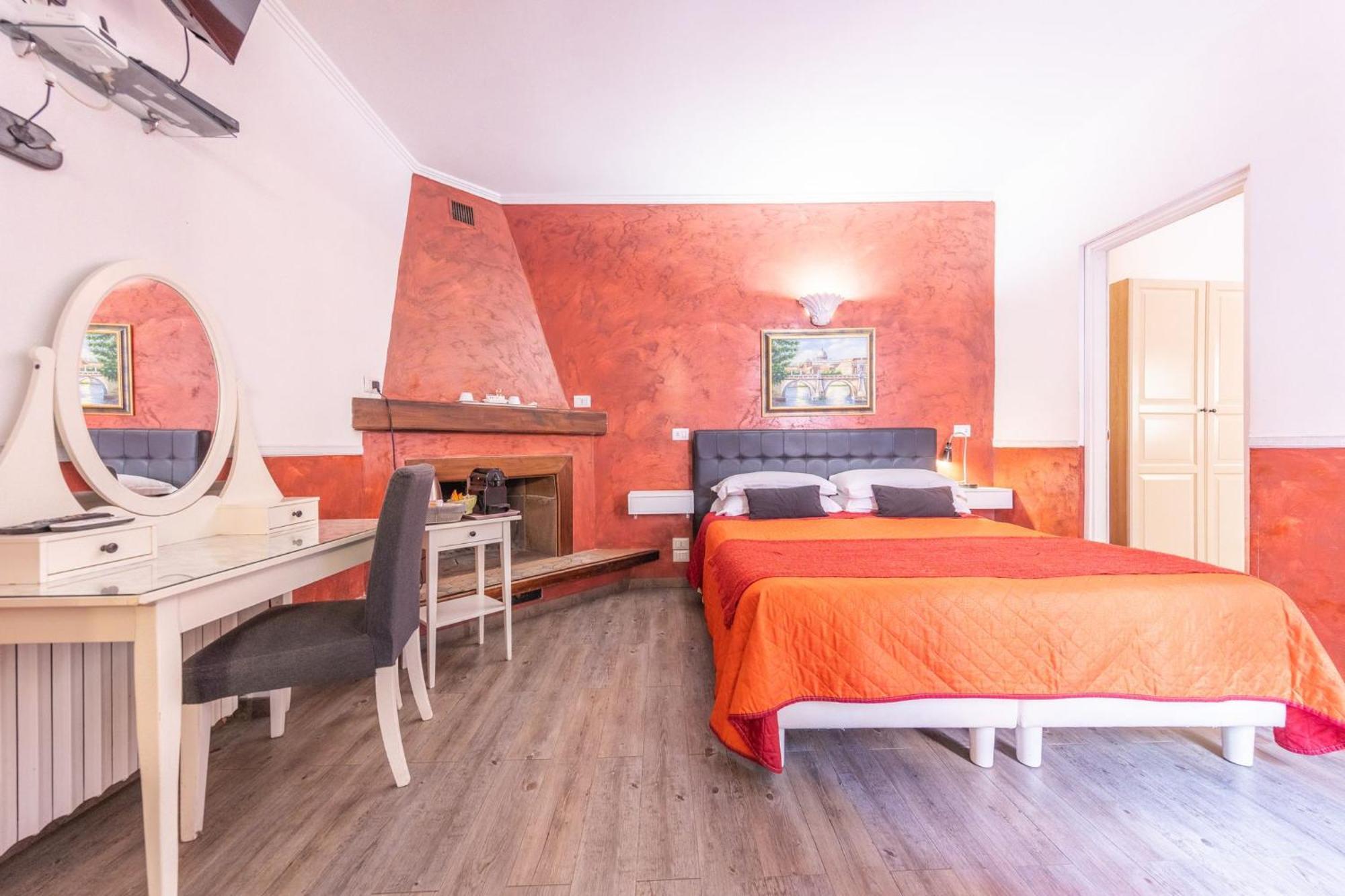 Room In Bb - Family Room In History House Рим Экстерьер фото