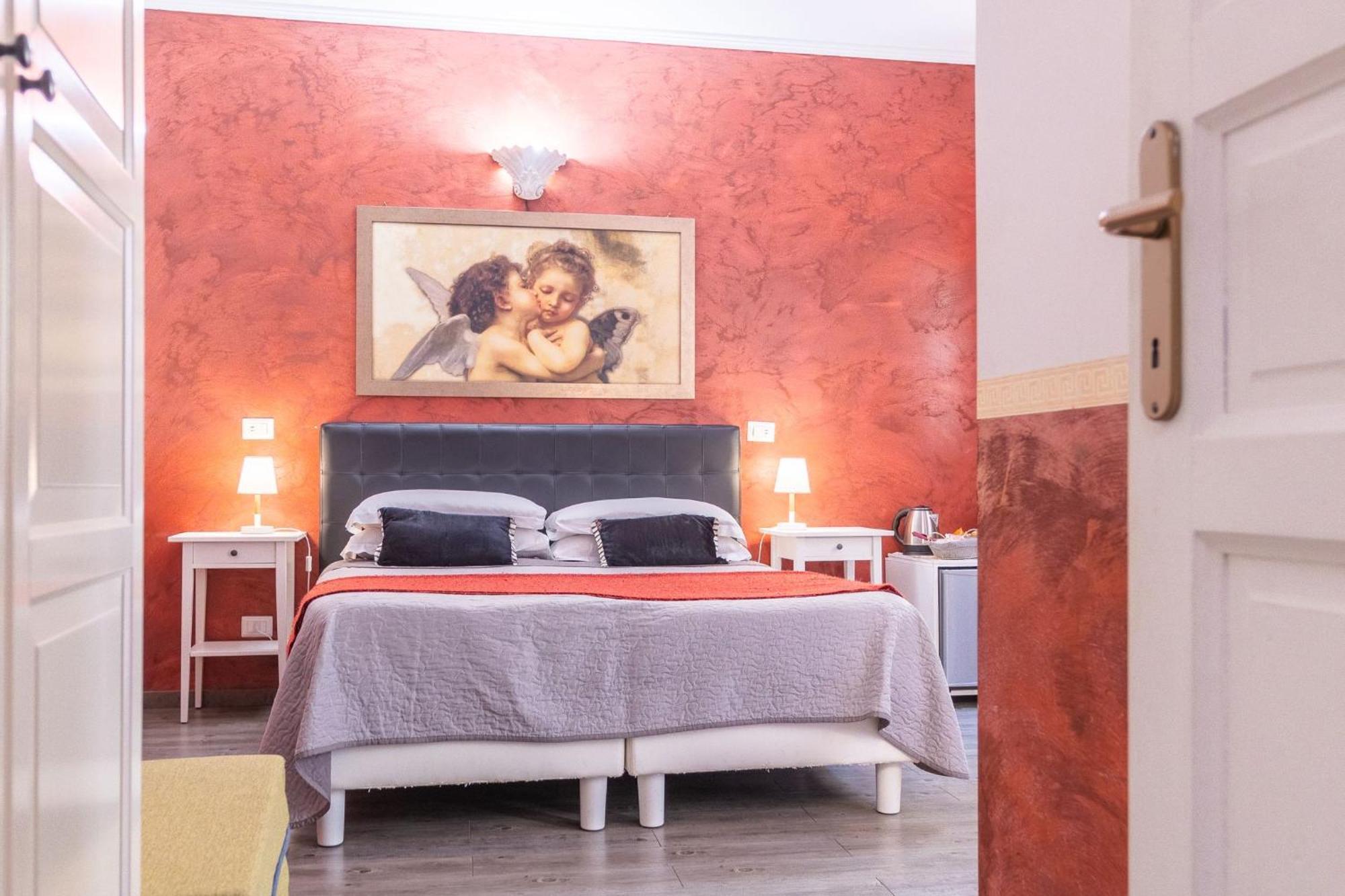 Room In Bb - Family Room In History House Рим Экстерьер фото